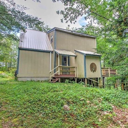 Rustic Intervale Hideaway With Deck And Wooded Views!别墅 外观 照片